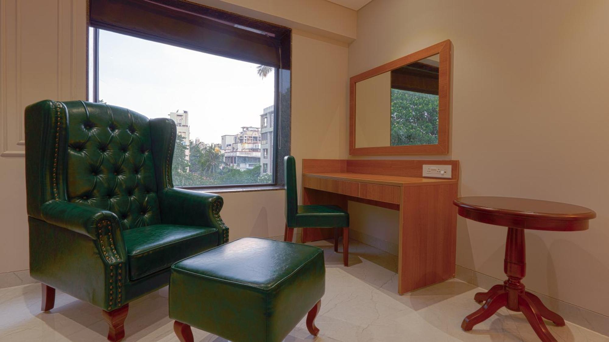 Magnus Nexstar Suites Kalyani Nagar Пюн Екстериор снимка