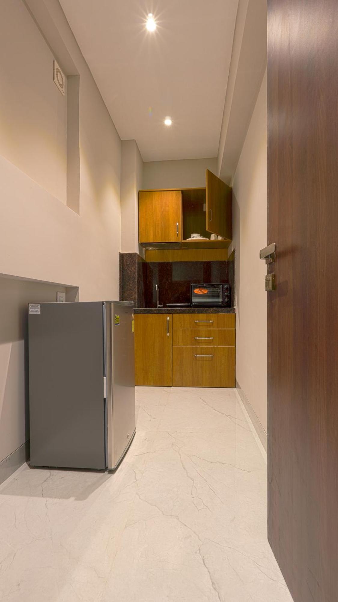 Magnus Nexstar Suites Kalyani Nagar Пюн Екстериор снимка